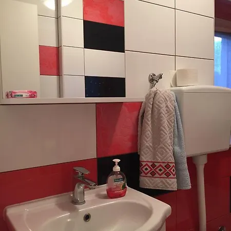 Toni Apartment
