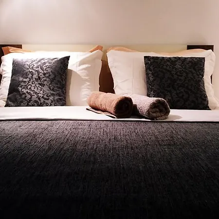 Toni 公寓 特罗吉尔